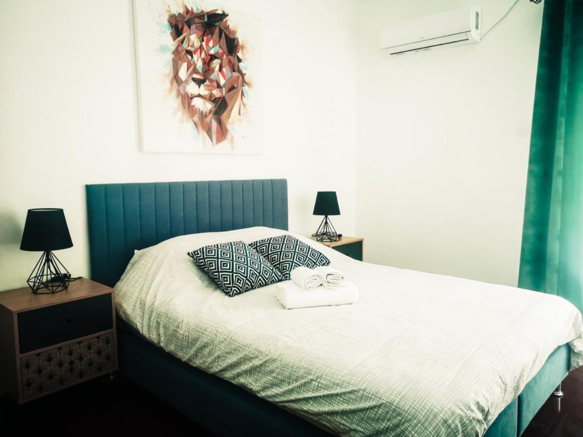 Explore Greece From Colorful City Centre Apartment Chalkida Exterior photo